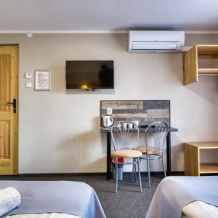 Ada Bed & Breakfast *