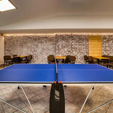 Ada Bed & Breakfast 3*