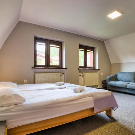 Ada Bed & Breakfast