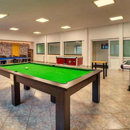 Ada Oda ve Kahvaltı Muszyna