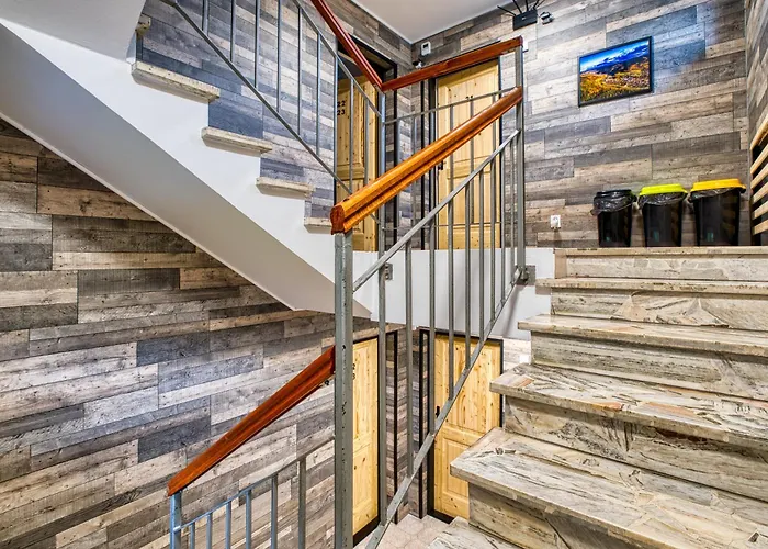 Ada Nocleg ze śniadaniem 3*