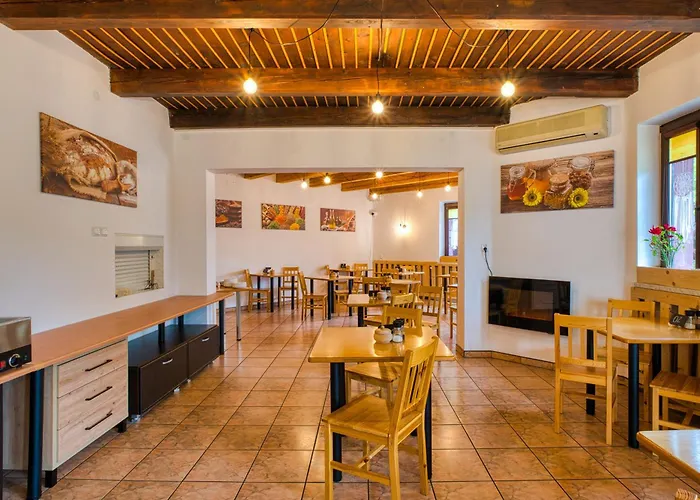 Ada Nocleg ze śniadaniem