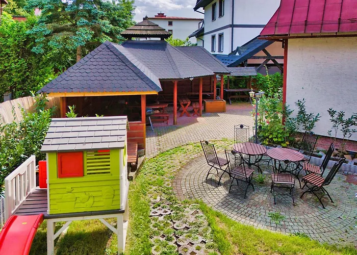 Ada Nocleg ze śniadaniem 3*